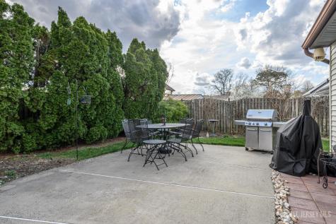 10 Eric Drive Howell NJ 07731