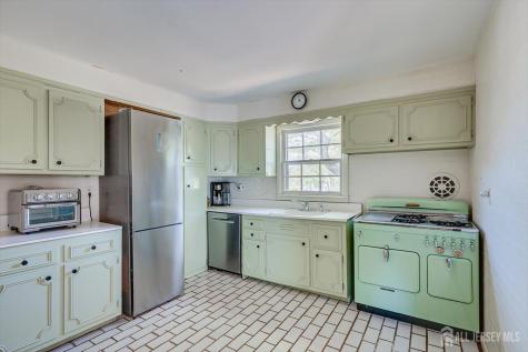 78 Rose Street Metuchen NJ 08840