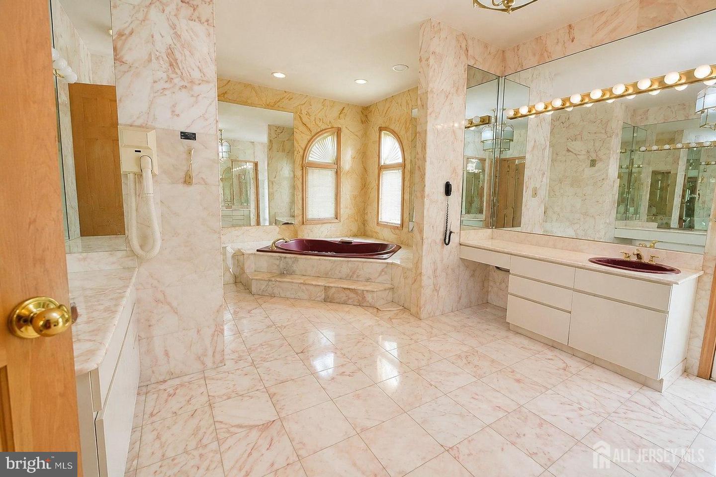 20 Joseph Court South Brunswick NJ 08852