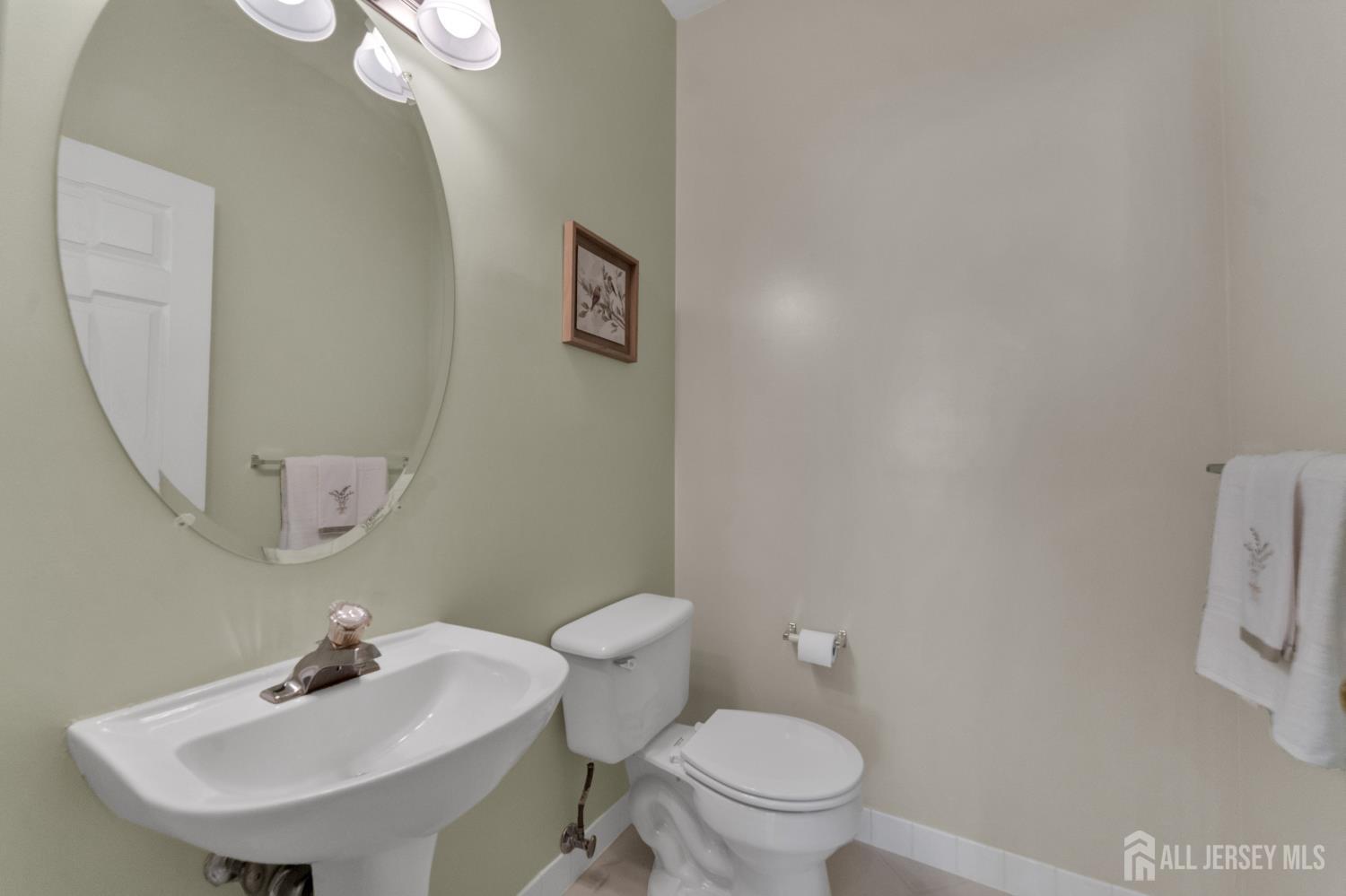 22 Augusta Place East Brunswick NJ 08816