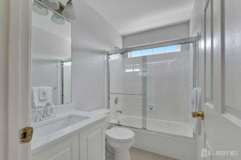 22 Augusta Place East Brunswick NJ 08816