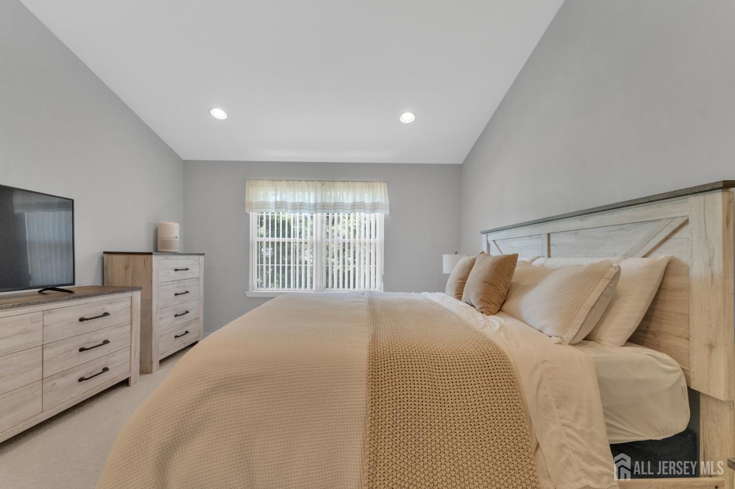 22 Augusta Place East Brunswick NJ 08816