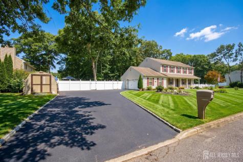 740 Evans Street Lacey NJ 08734