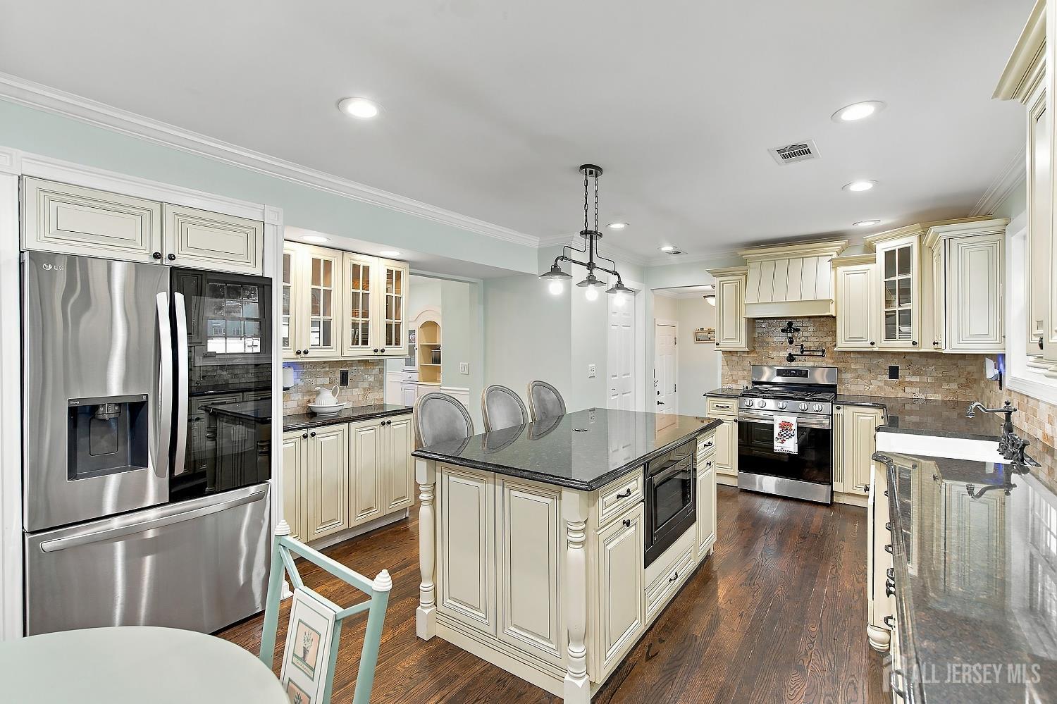 740 Evans Street Lacey NJ 08734