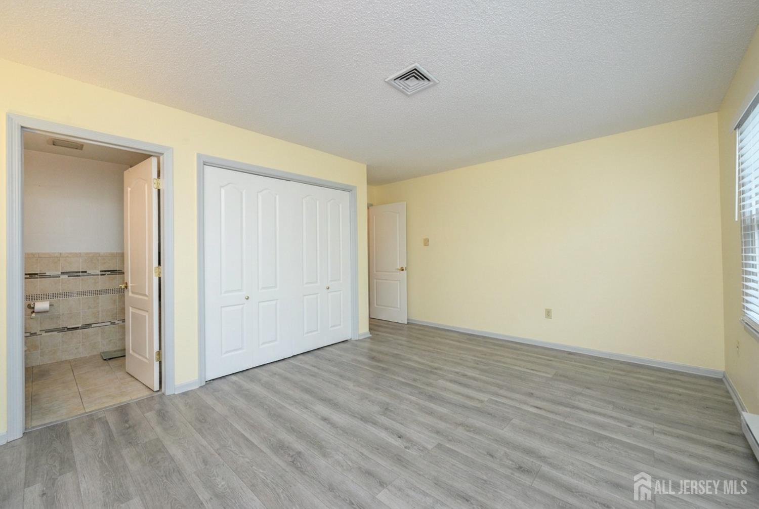 355 Old Nassau Road Monroe NJ 08831