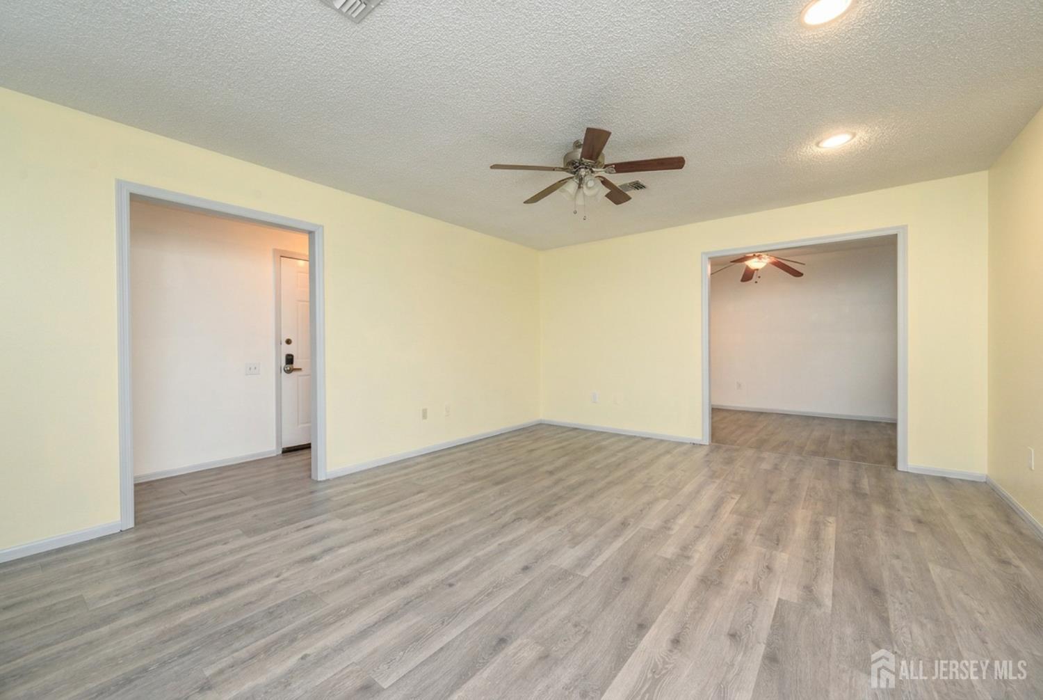 355 Old Nassau Road Monroe NJ 08831