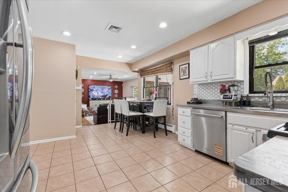24 Sandalwood Drive Edison NJ 08820