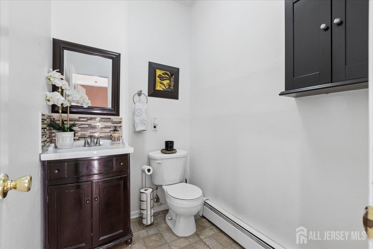 24 Sandalwood Drive Edison NJ 08820