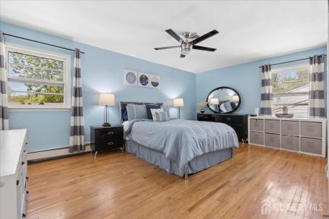 24 Sandalwood Drive Edison NJ 08820