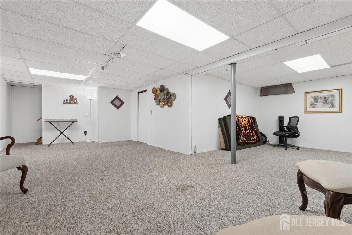 24 Sandalwood Drive Edison NJ 08820