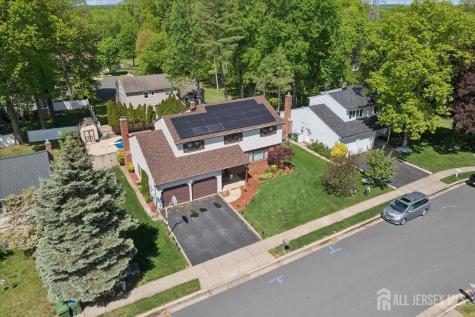 24 Sandalwood Drive Edison NJ 08820