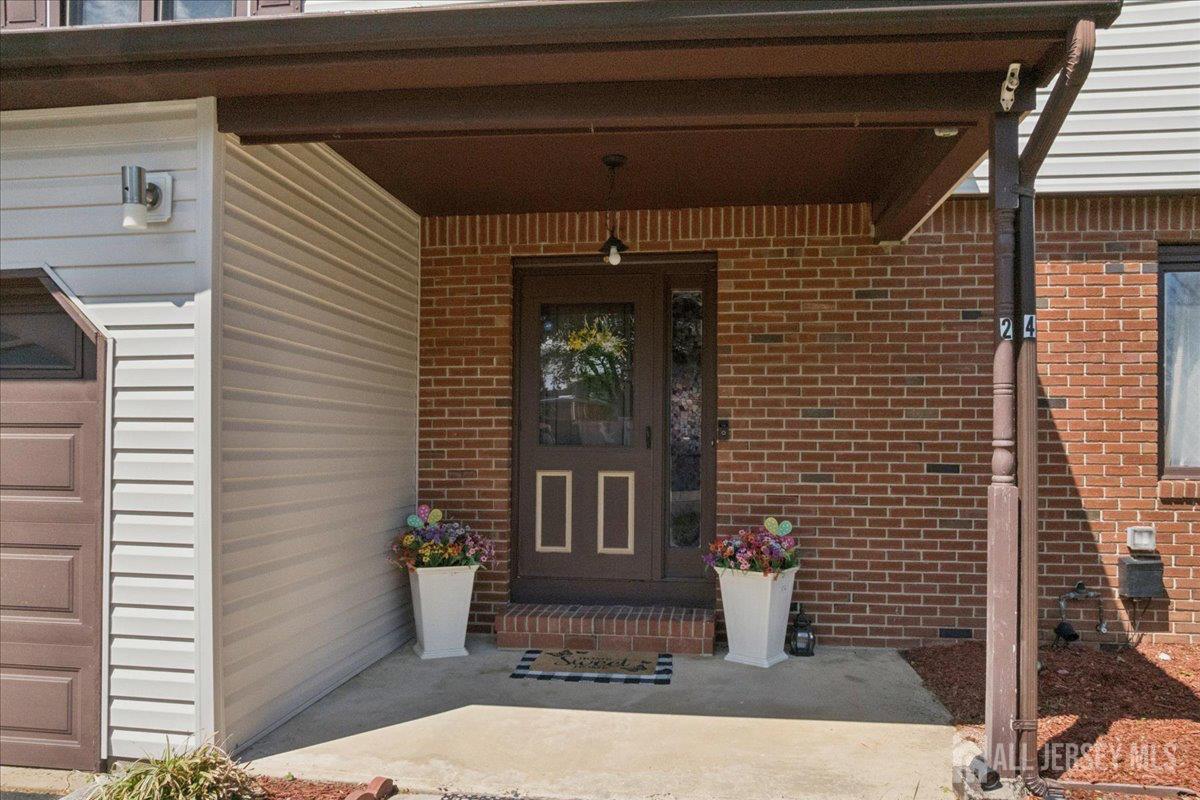 24 Sandalwood Drive Edison NJ 08820