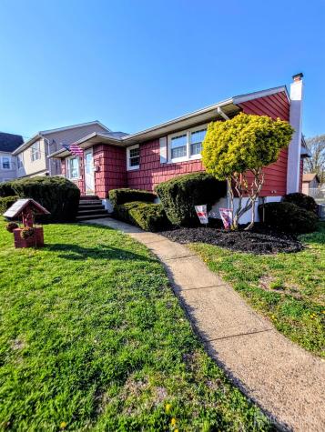 19 E 2nd Street Port Reading NJ 07064