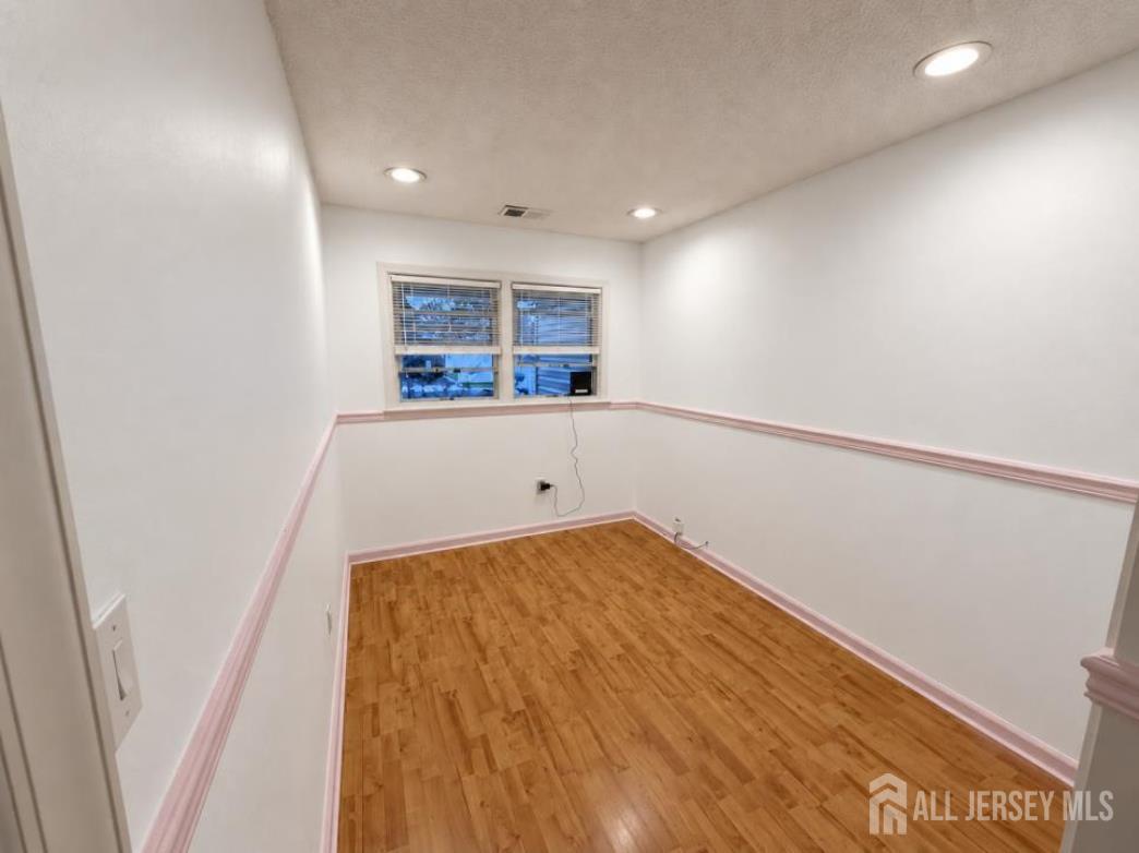 2 Elaine Court Old Bridge NJ 08857
