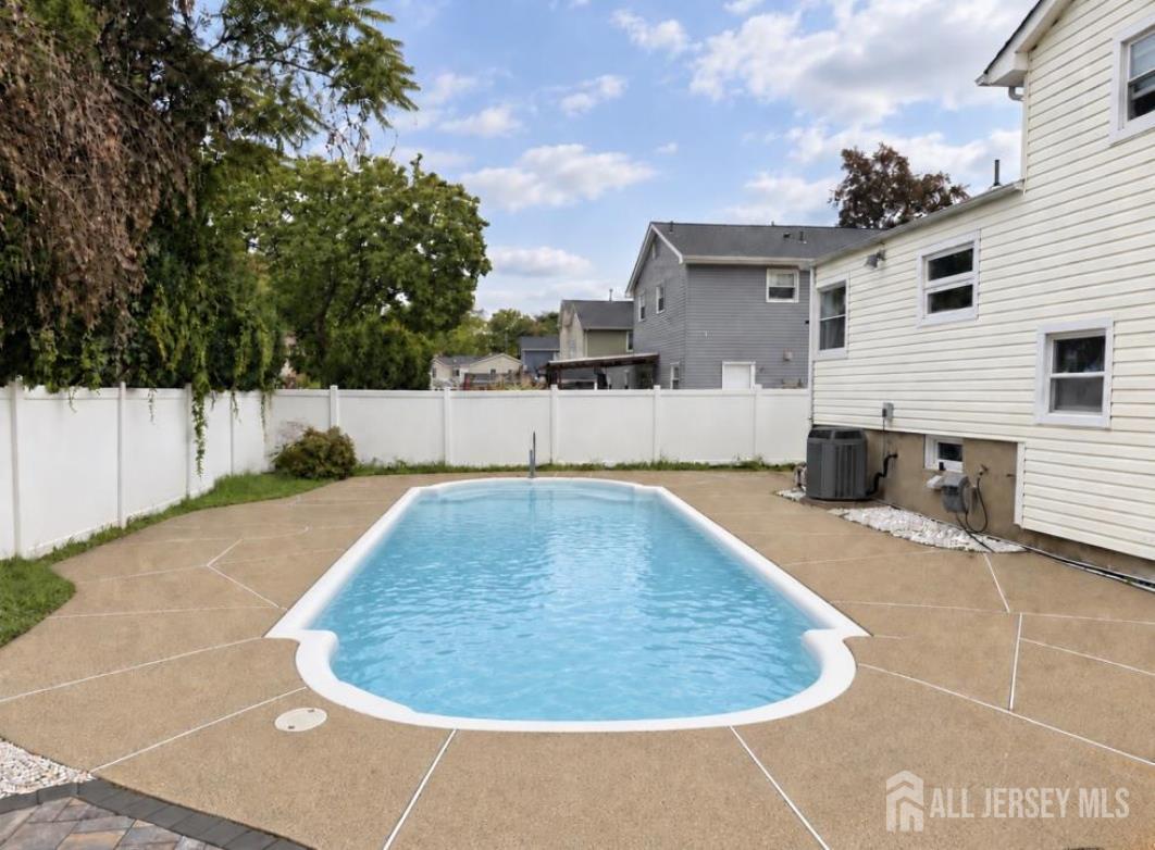 2 Elaine Court Old Bridge NJ 08857