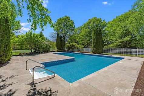 7 Camas Court Plainsboro NJ 08536