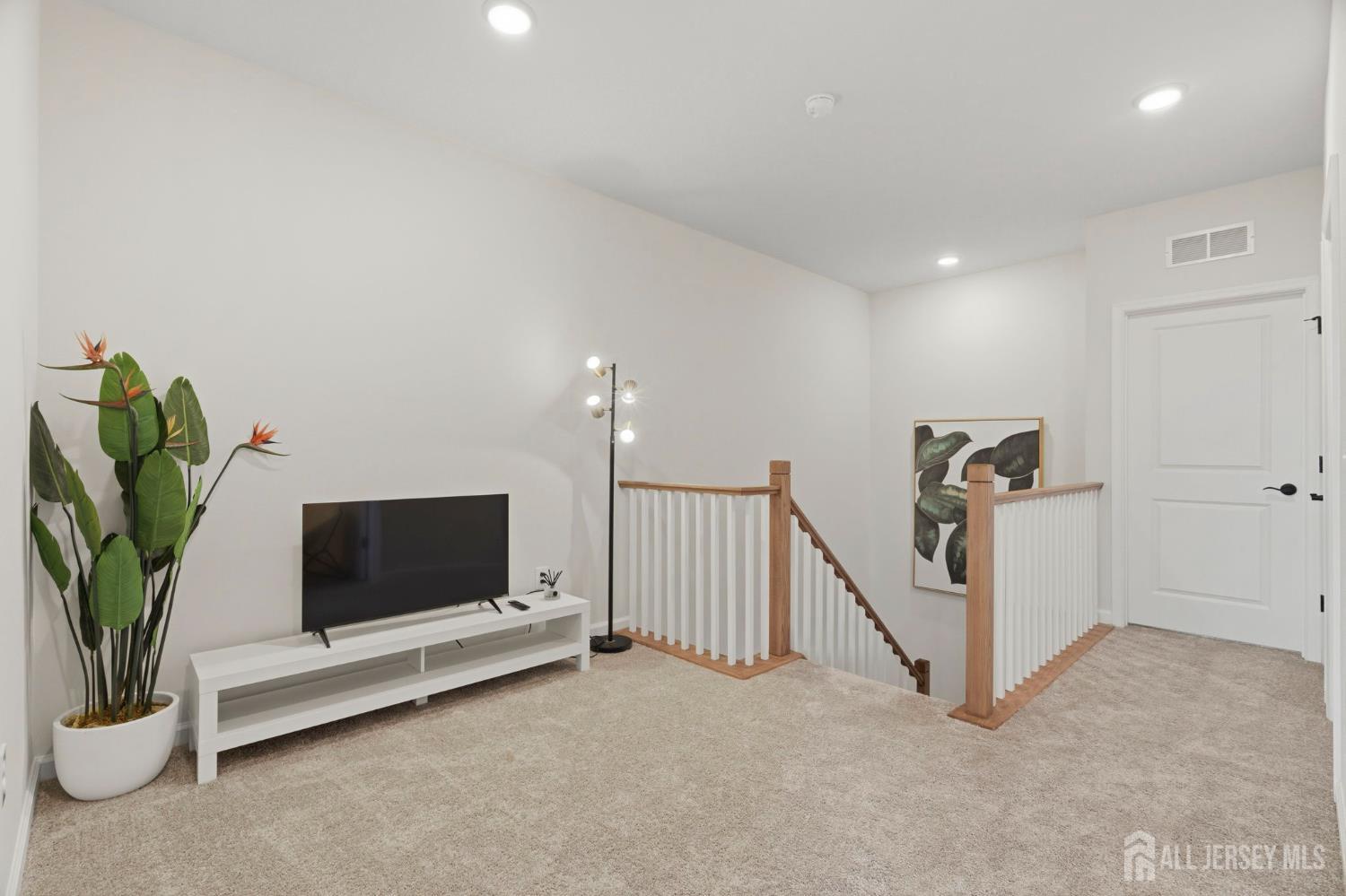 119 Sadie Circle New Brunswick NJ 08901