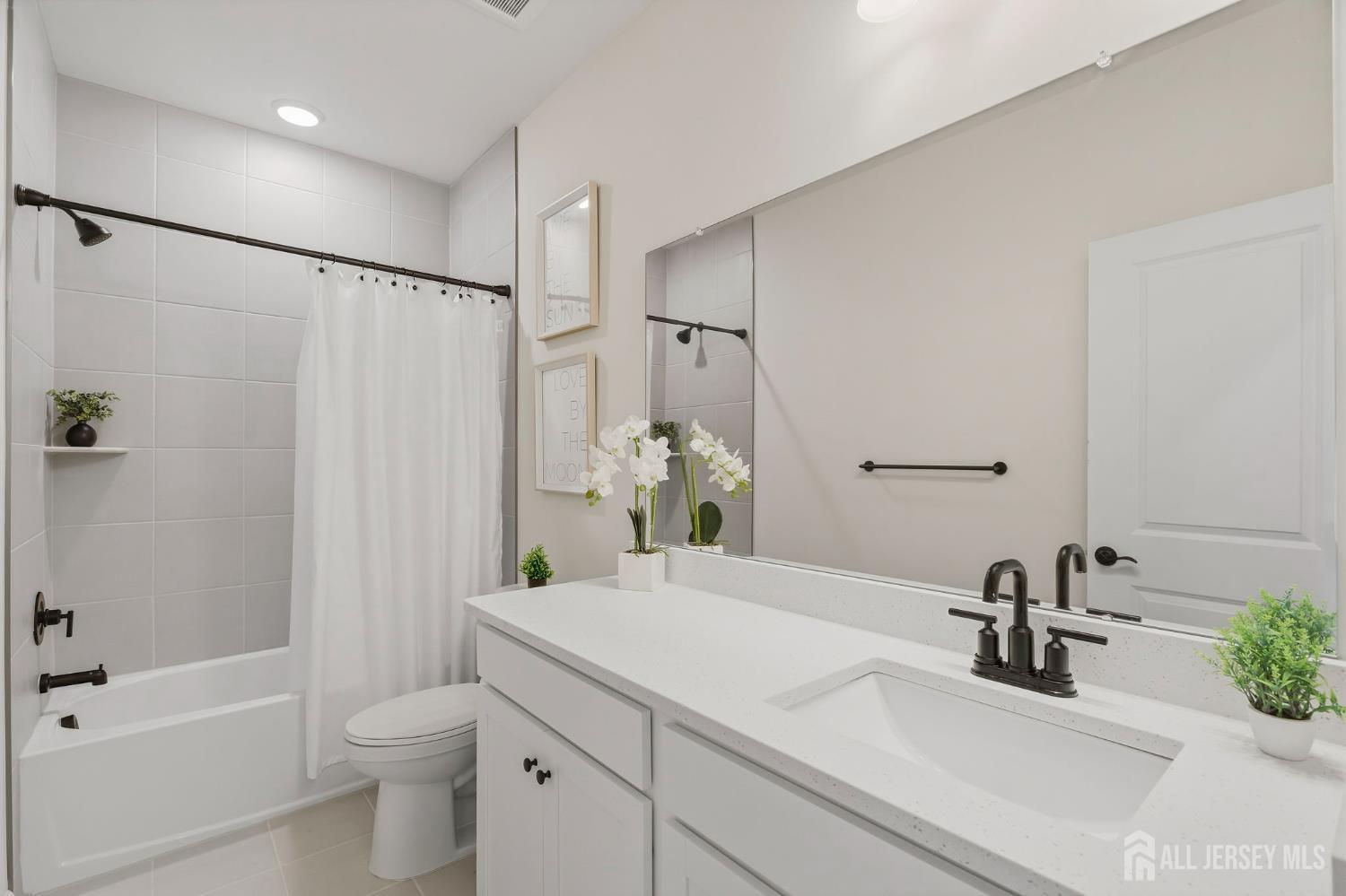 119 Sadie Circle New Brunswick NJ 08901