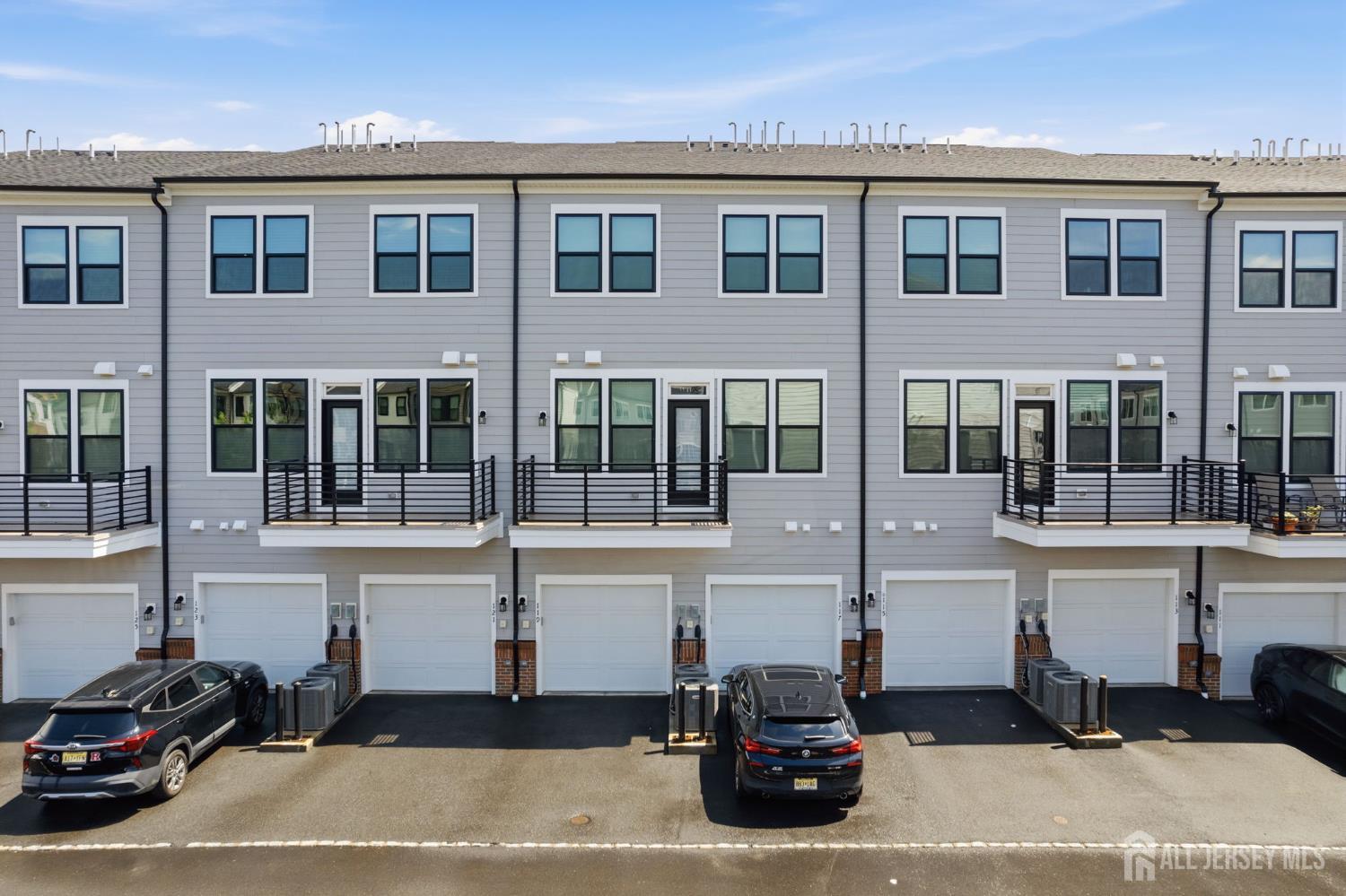 119 Sadie Circle New Brunswick NJ 08901