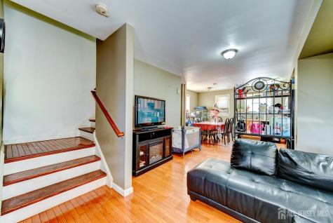 27 Newell Avenue New Brunswick NJ 08901