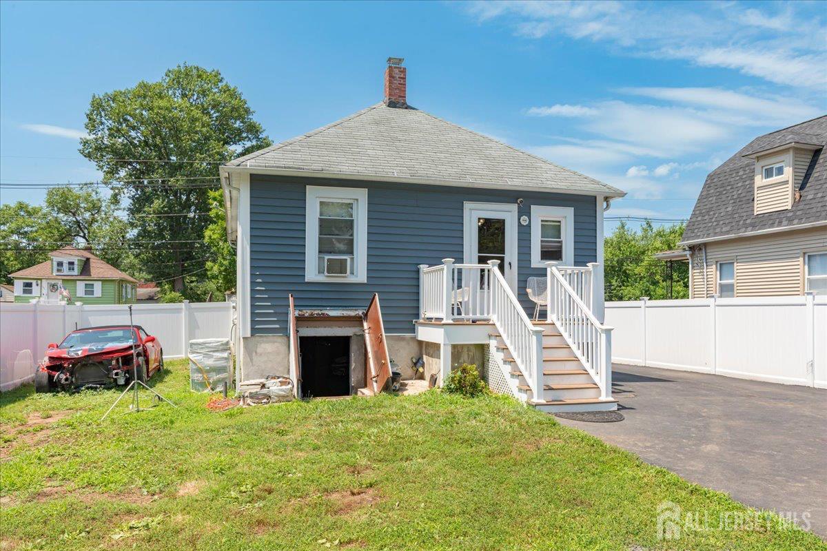 1853 W 5th Street W Piscataway NJ 08854