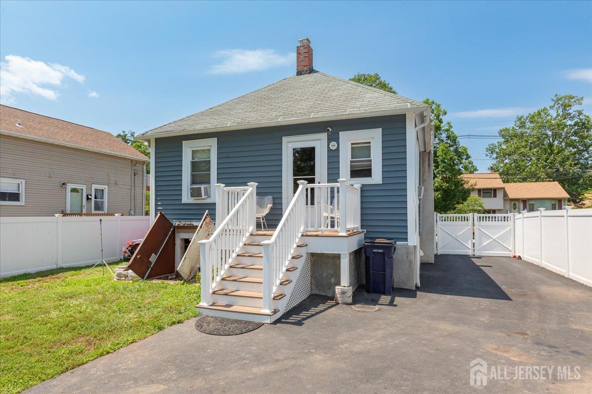 1853 W 5th Street W Piscataway NJ 08854
