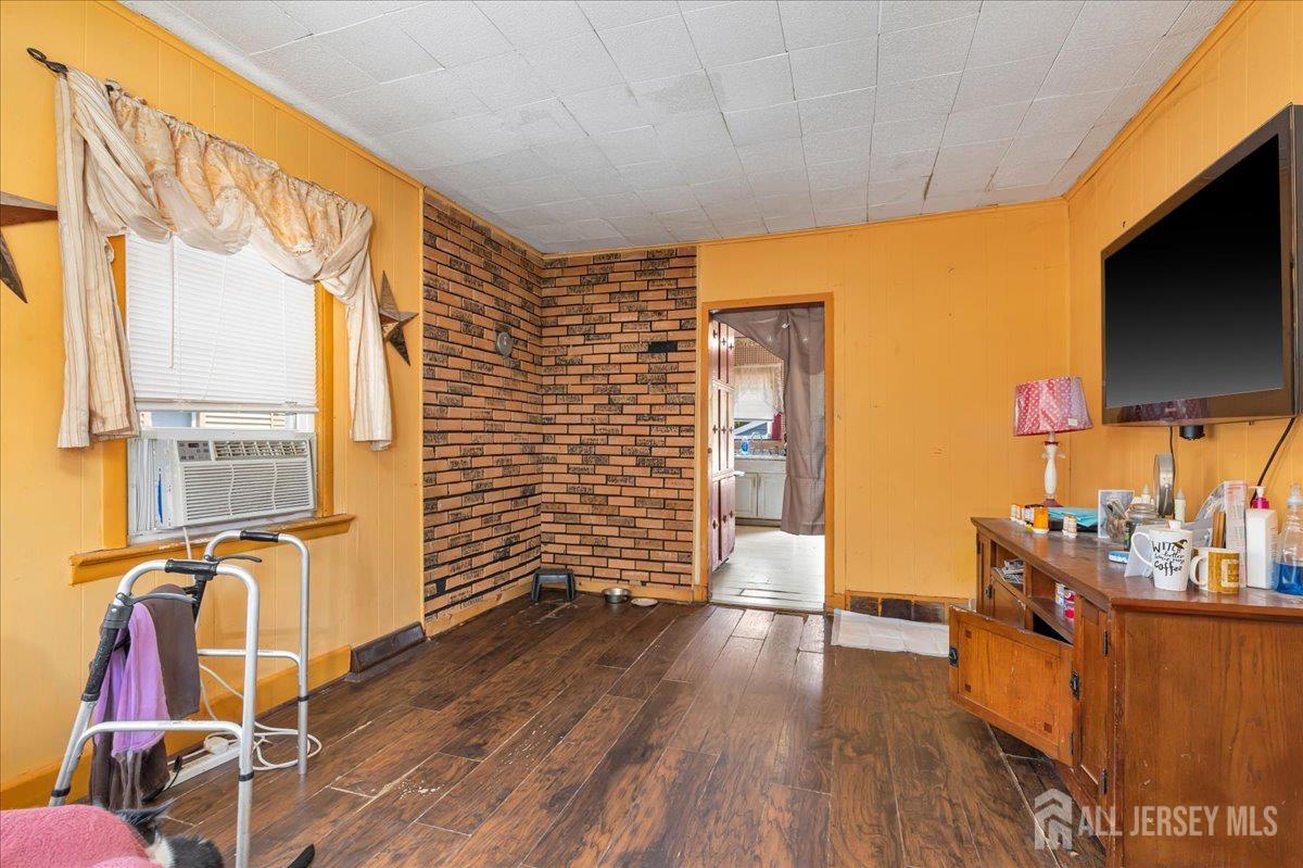 1853 W 5th Street W Piscataway NJ 08854