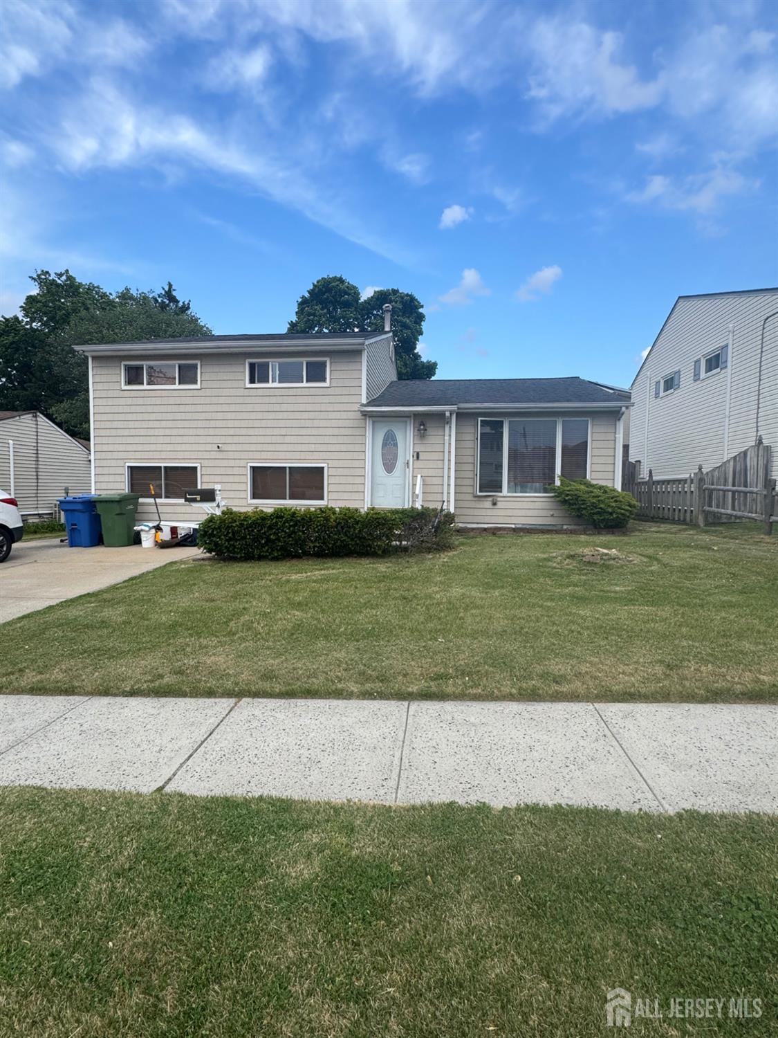 4 Dunlap Drive Sayreville NJ 08859