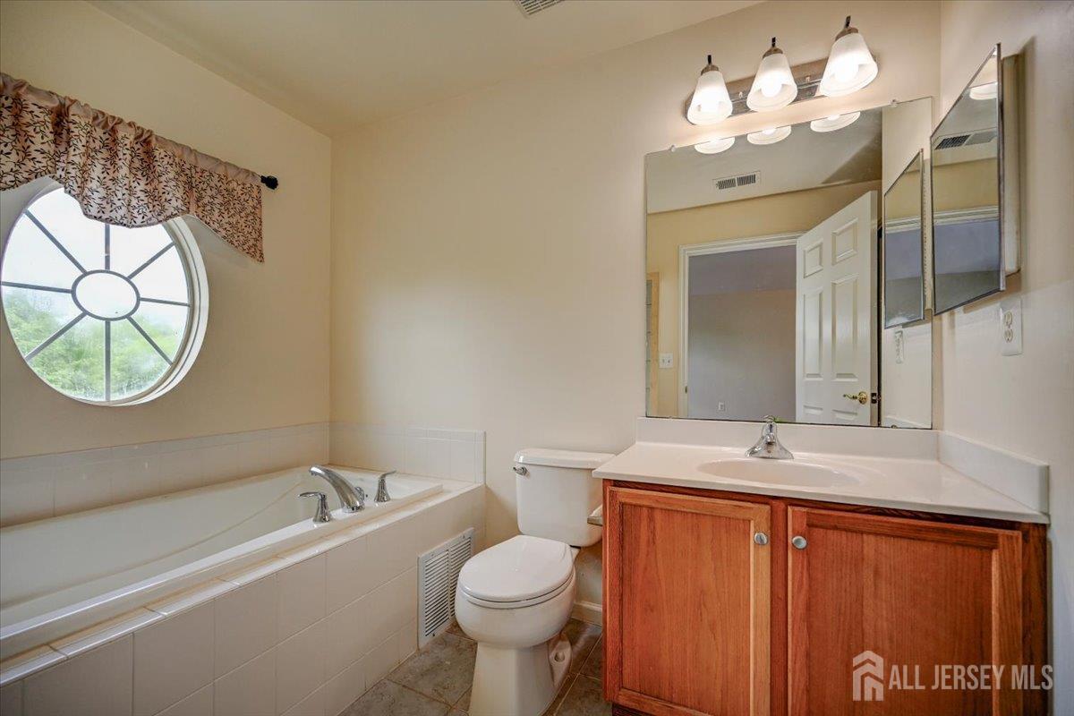 12 Jensen Court Old Bridge NJ 08857