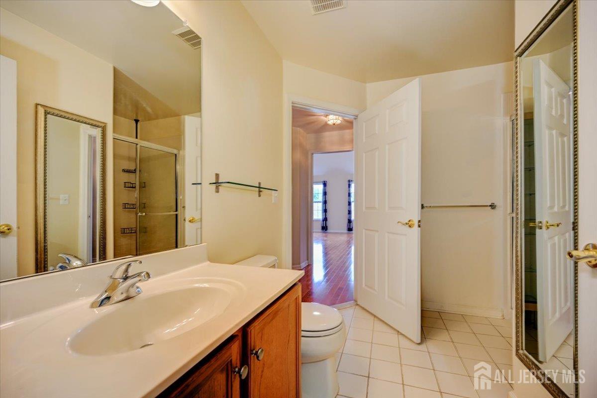 12 Jensen Court Old Bridge NJ 08857