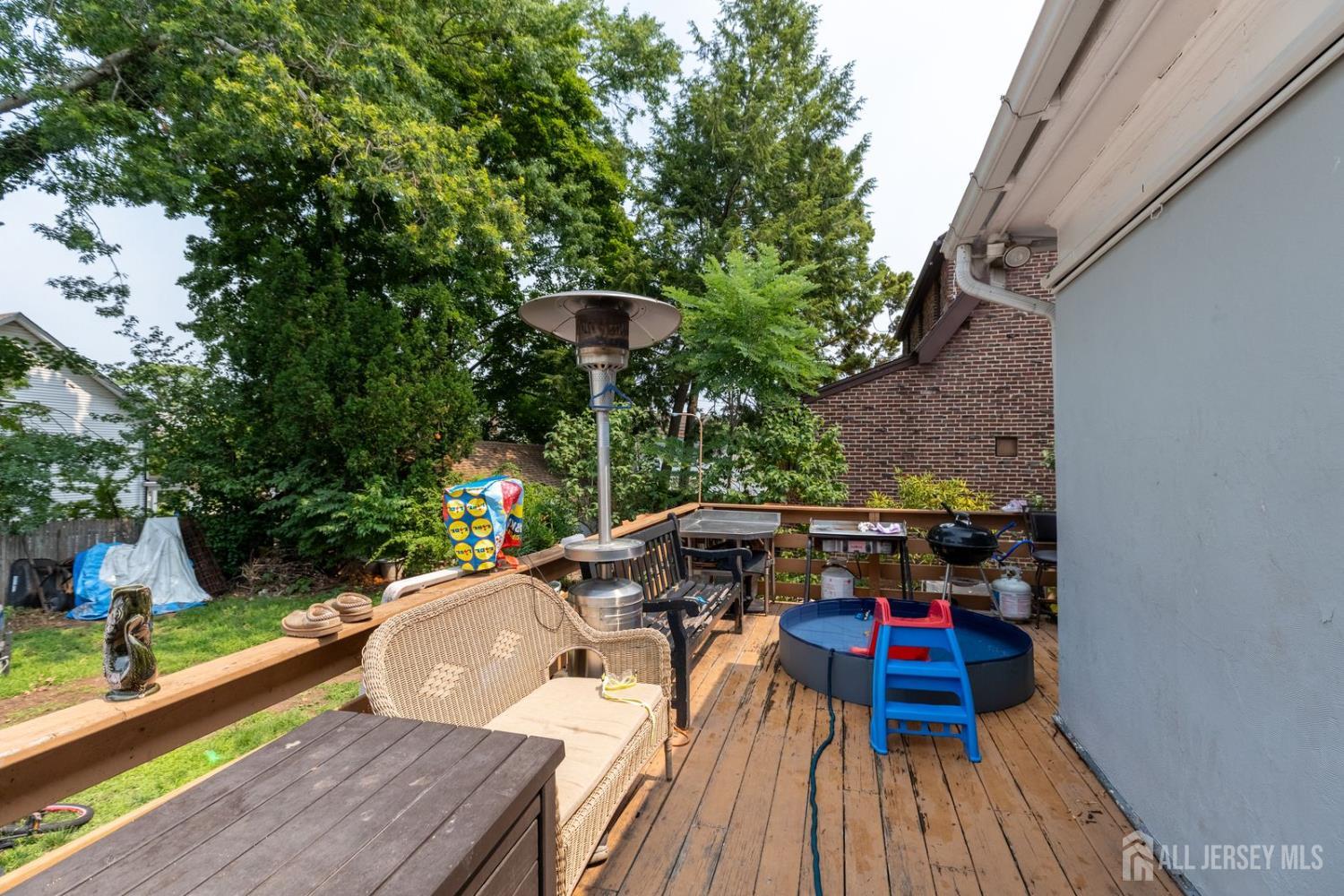 73 Nichol Avenue New Brunswick NJ 08901