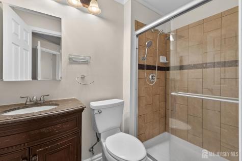 27 Woodlake Drive Parlin NJ 08872