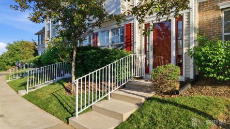 27 Woodlake Drive Parlin NJ 08872