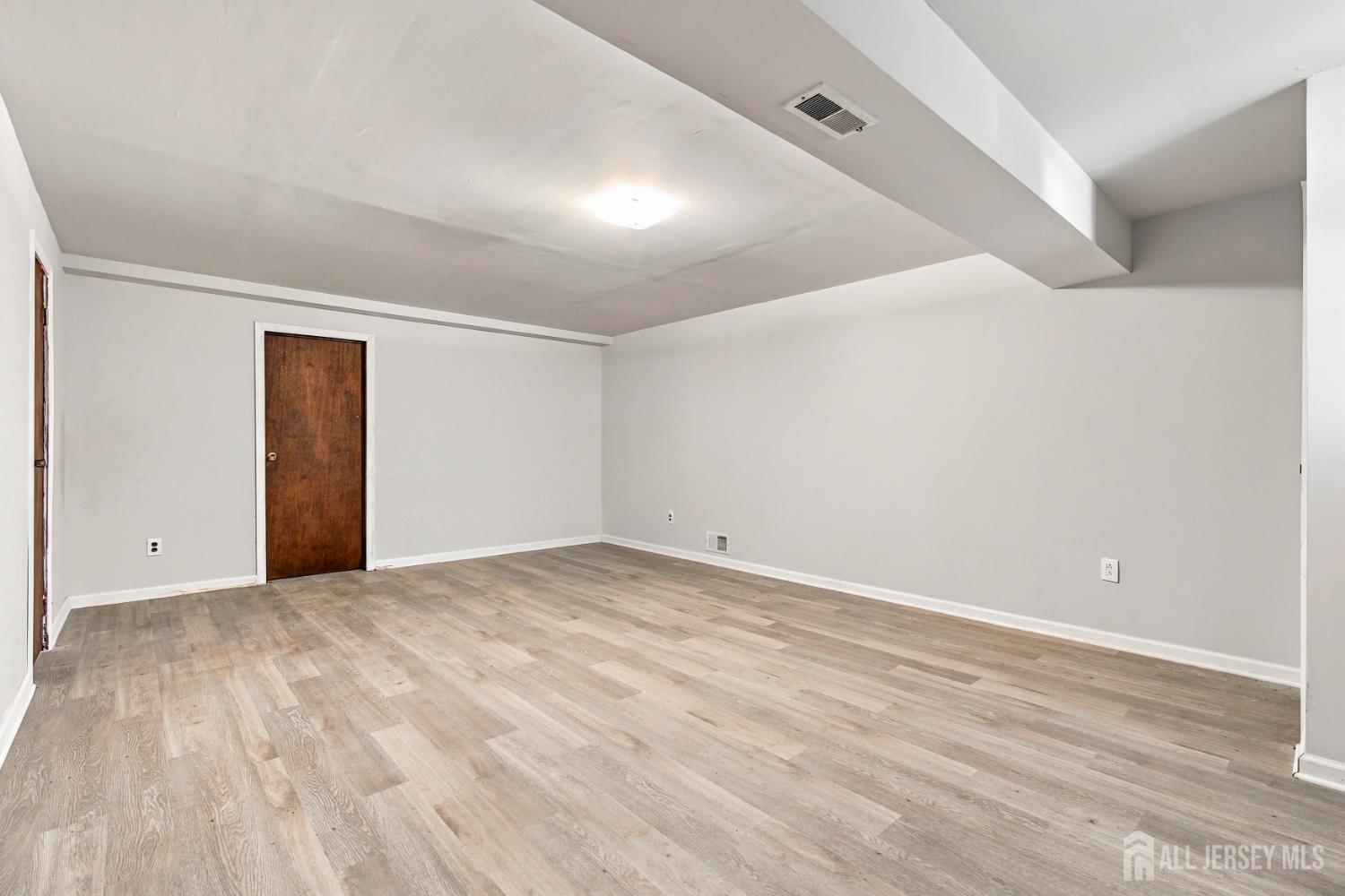 1402 Merrywood Drive Edison NJ 08817