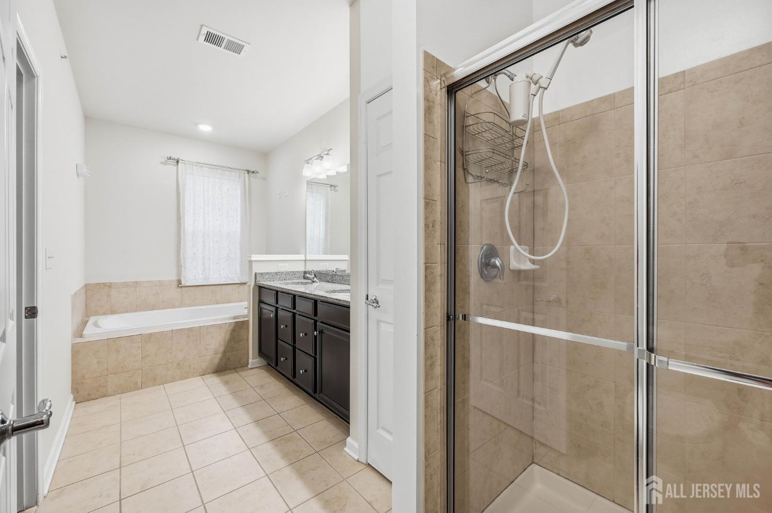 1424 Hudson Circle Highland Park NJ 08904