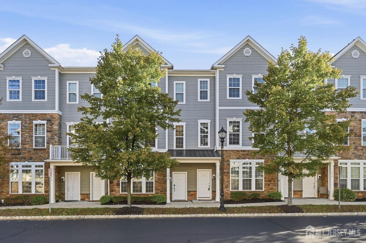 1424 Hudson Circle Highland Park NJ 08904