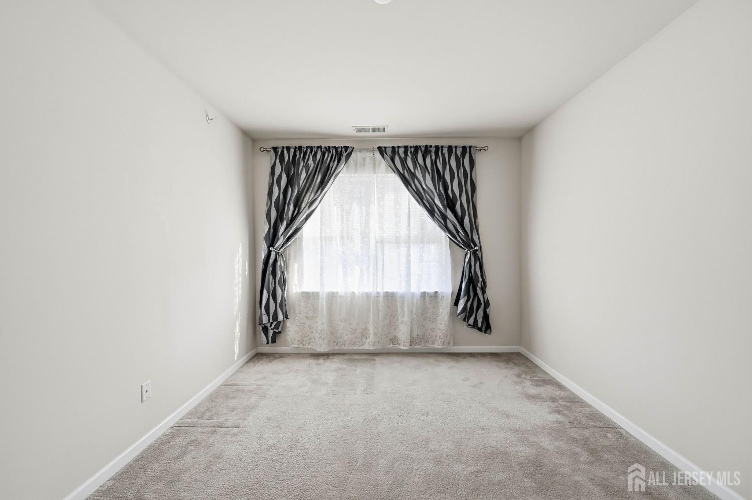 1424 Hudson Circle Highland Park NJ 08904
