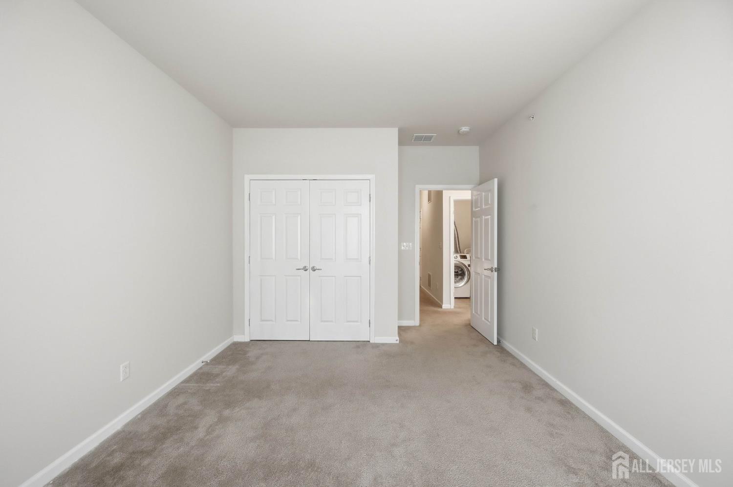 1424 Hudson Circle Highland Park NJ 08904