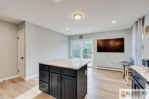 321 Curacao Street Toms River NJ 08757
