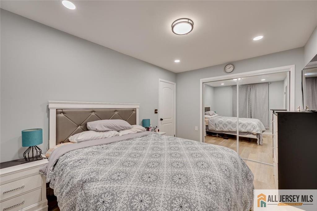 321 Curacao Street Toms River NJ 08757