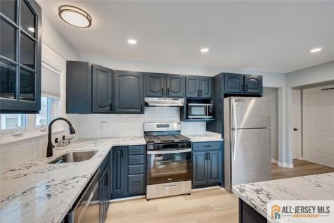 321 Curacao Street Toms River NJ 08757