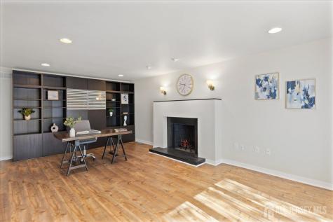 2 Pollak Court Plainsboro NJ 08512