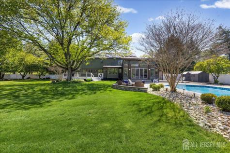 2 Pollak Court Plainsboro NJ 08512