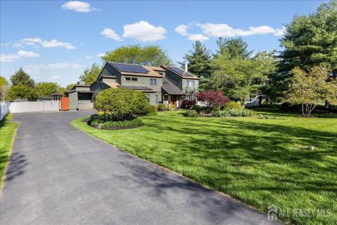 2 Pollak Court Plainsboro NJ 08512