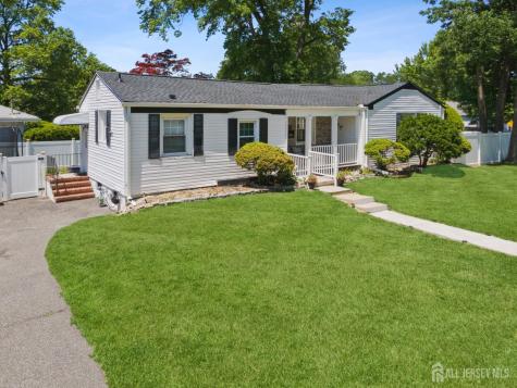 141 Grant Avenue Fords NJ 08863