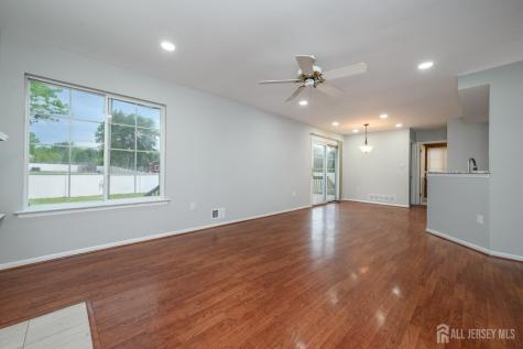 5 Cherrywood Drive Piscataway NJ 08854