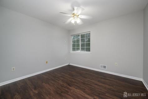 5 Cherrywood Drive Piscataway NJ 08854