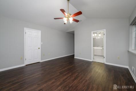 5 Cherrywood Drive Piscataway NJ 08854