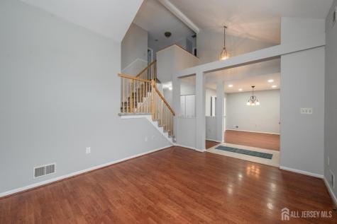 5 Cherrywood Drive Piscataway NJ 08854