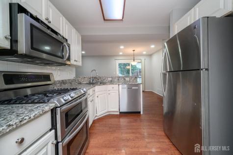 5 Cherrywood Drive Piscataway NJ 08854